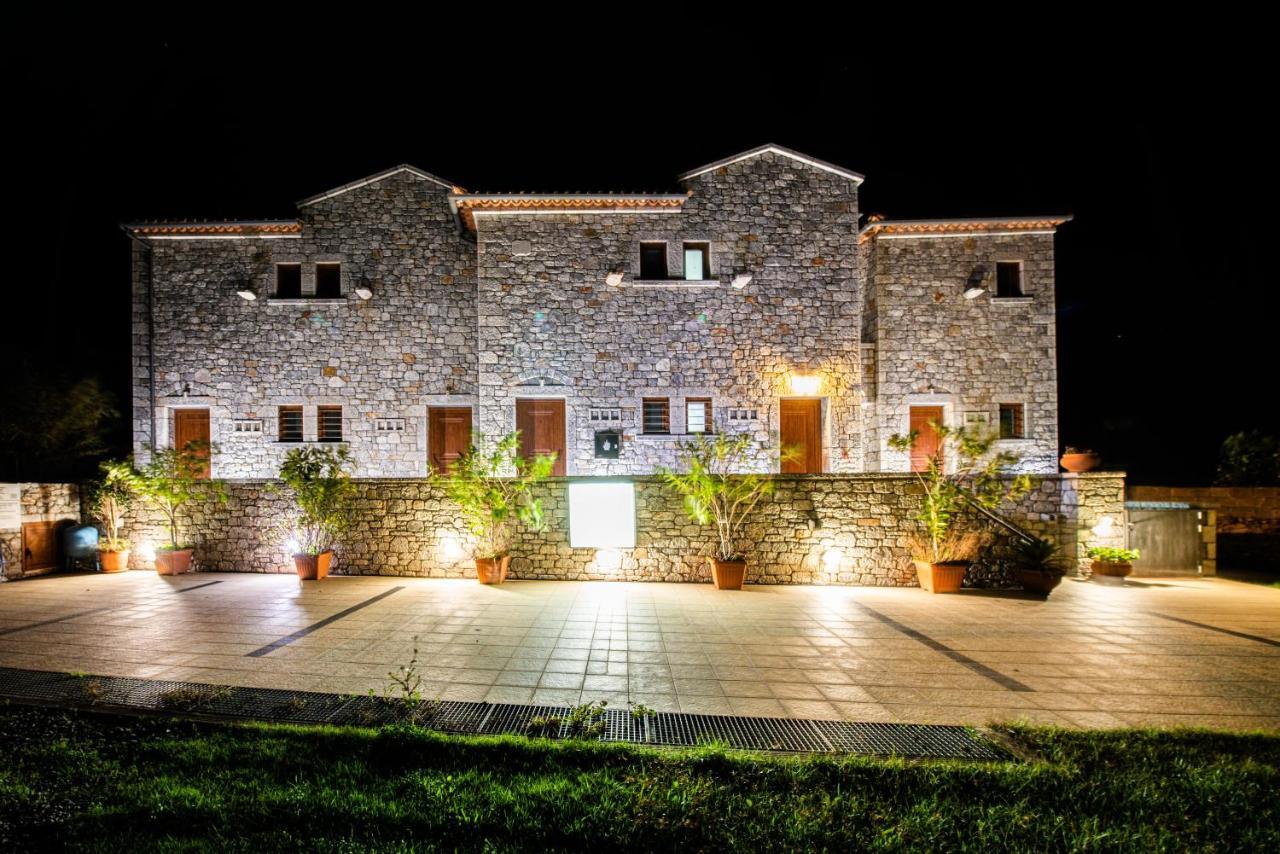 אגיוס ניקולאוס Mani Houses Selinitsa Art Koloveas מראה חיצוני תמונה