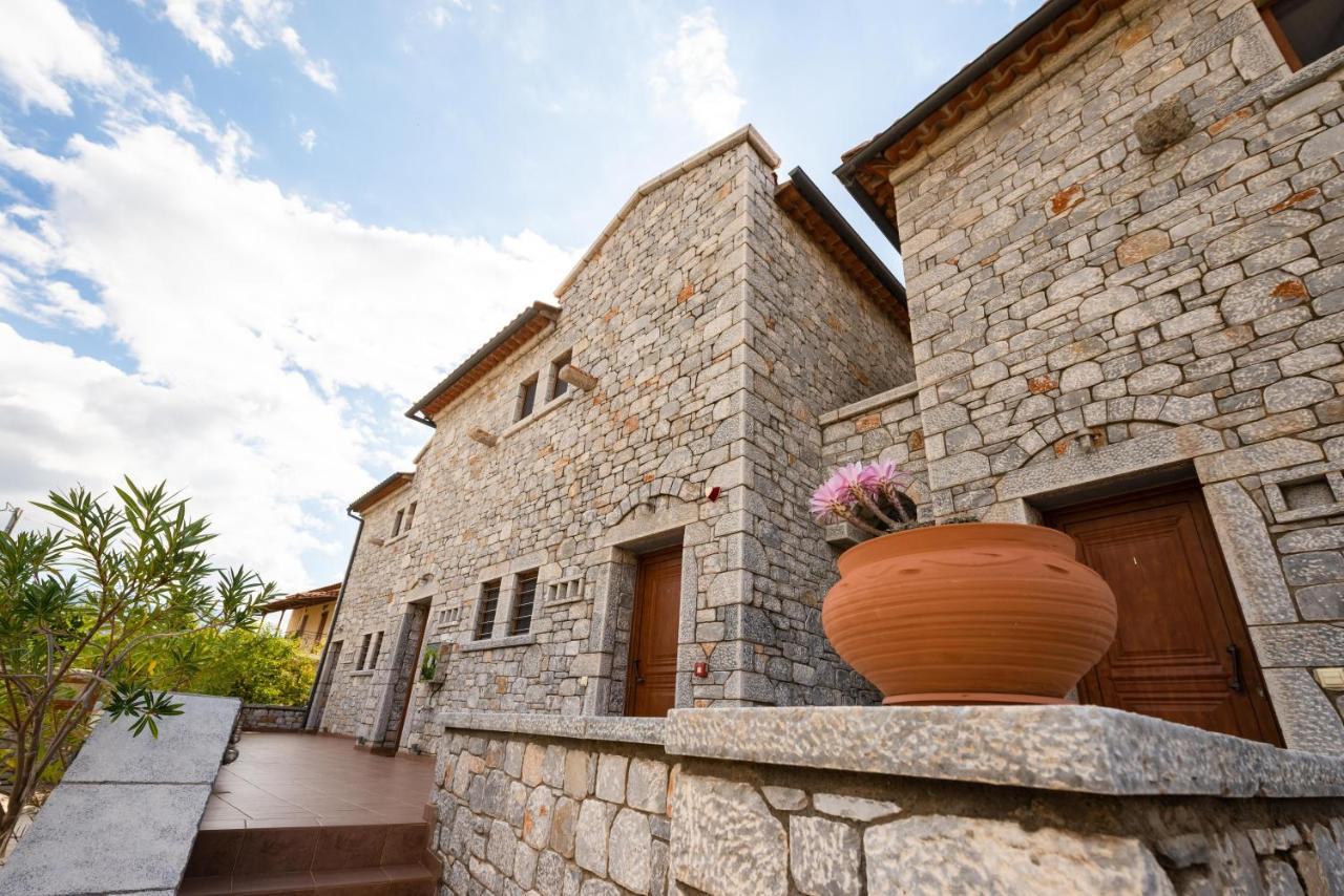 אגיוס ניקולאוס Mani Houses Selinitsa Art Koloveas מראה חיצוני תמונה