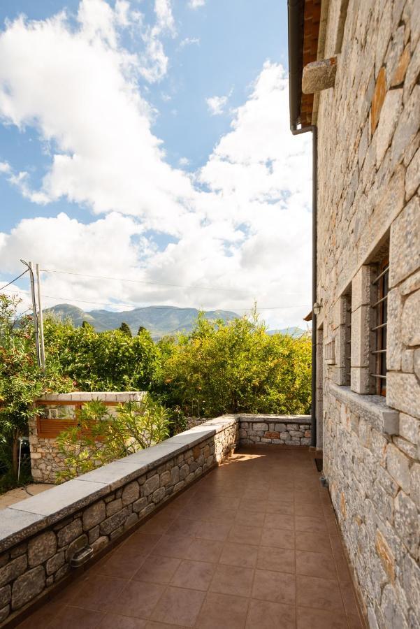 אגיוס ניקולאוס Mani Houses Selinitsa Art Koloveas מראה חיצוני תמונה
