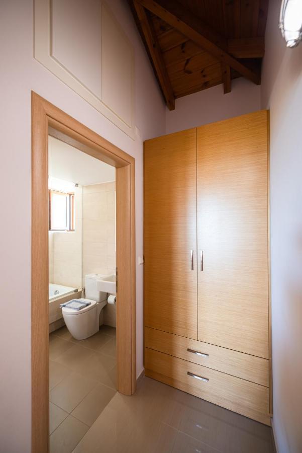 אגיוס ניקולאוס Mani Houses Selinitsa Art Koloveas מראה חיצוני תמונה